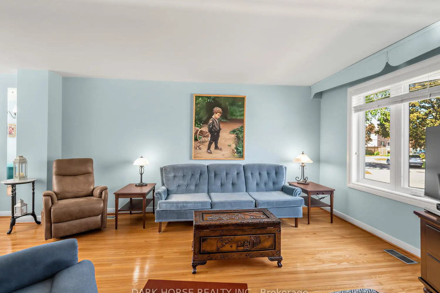 7 Medway Crescent photo 5