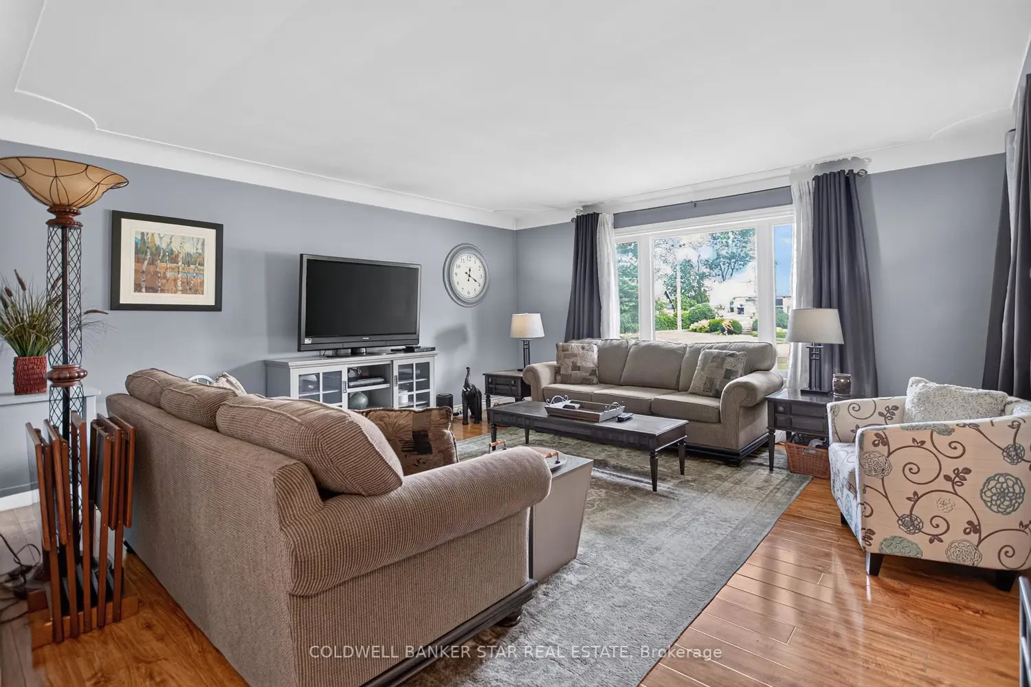11047 Miller Road photo 2