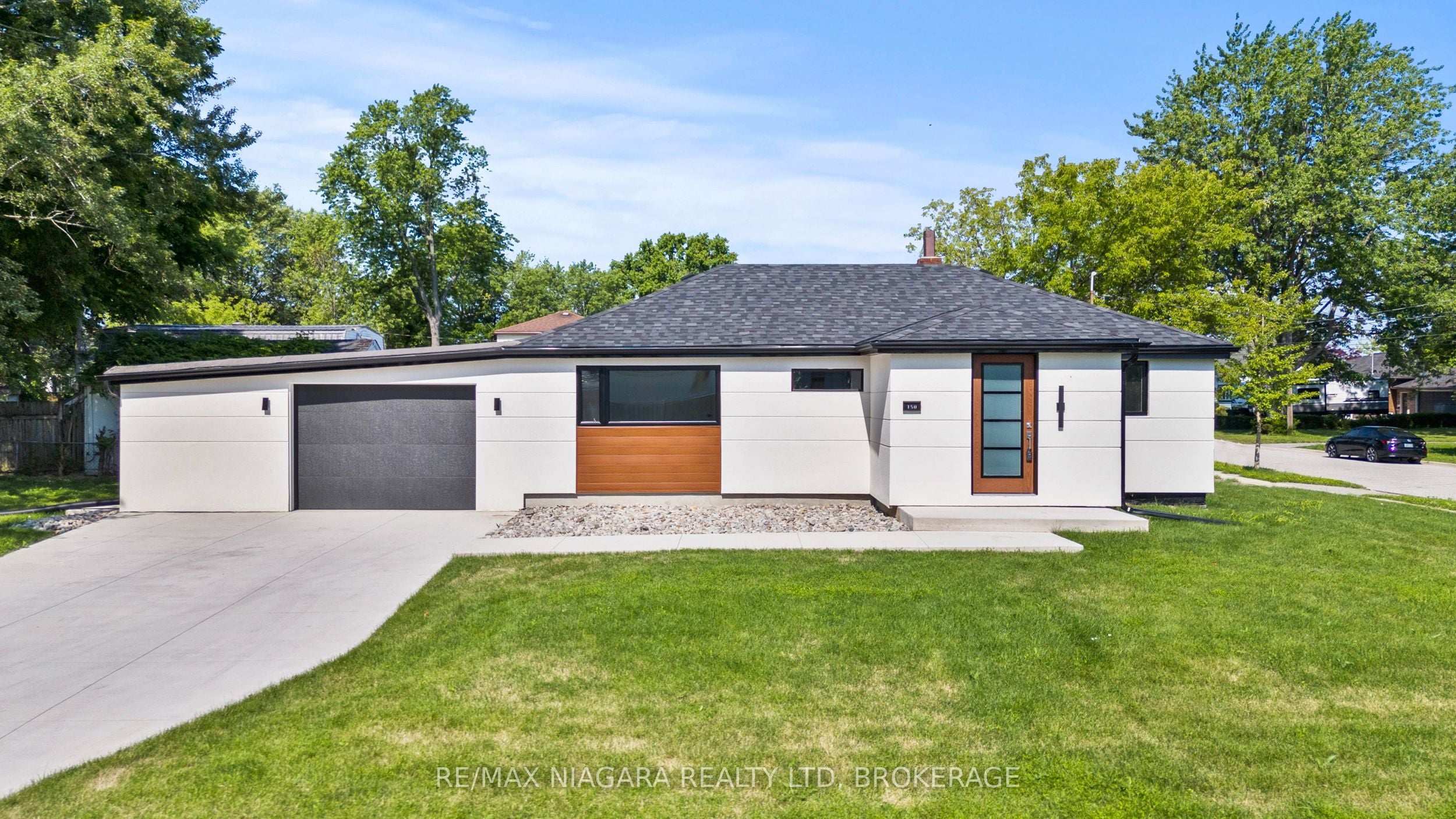 150 Douglas Street, Fort Erie, ON, L2A 3W9