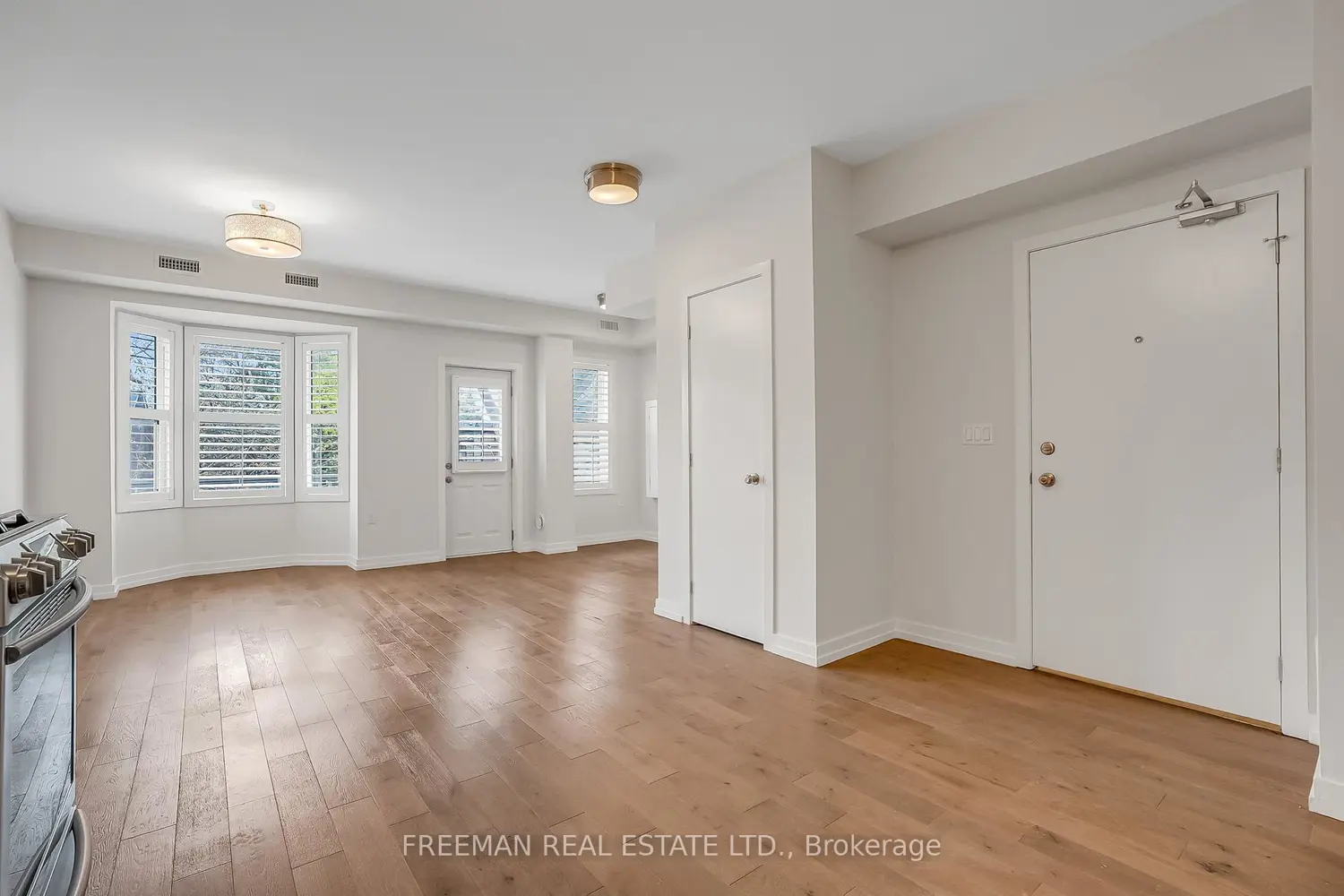 12 Arlington Avenue photo 4