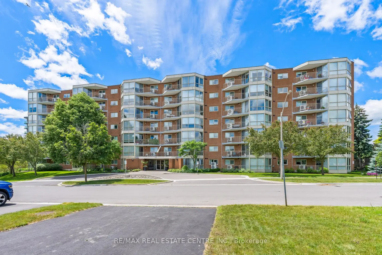 26 Hall Road 406