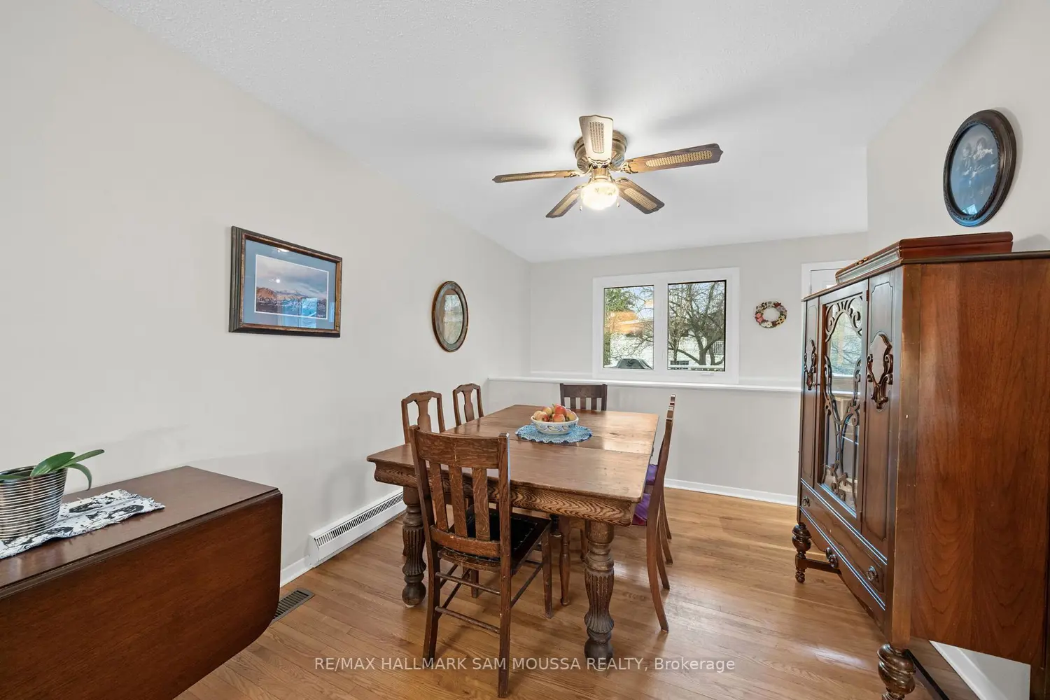 11 Springdale Crescent photo 5