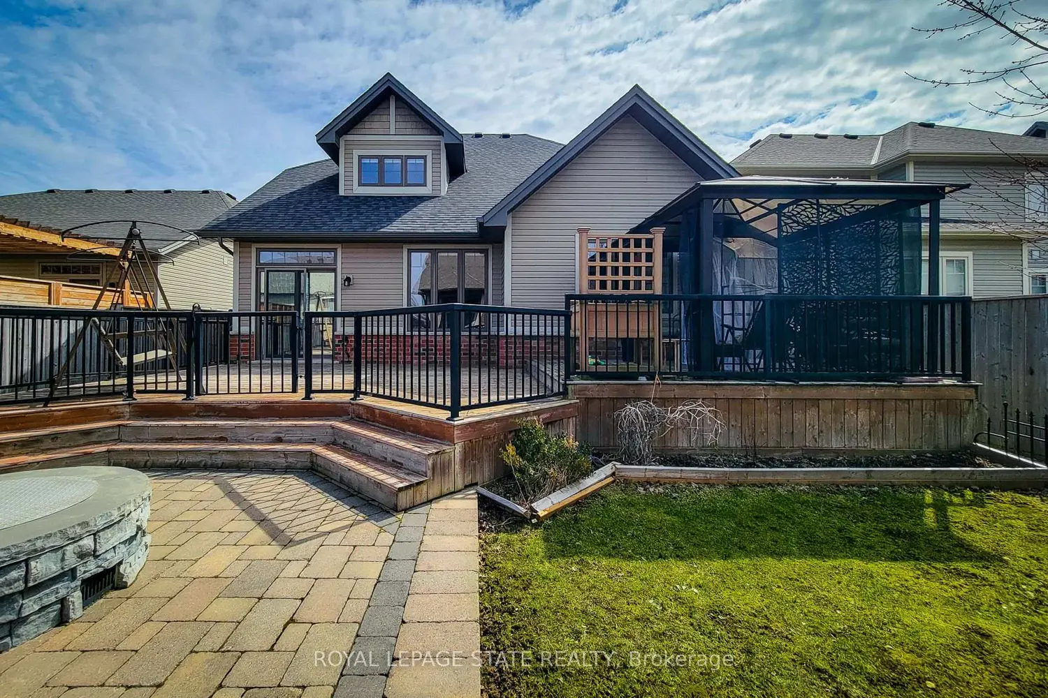96 Anastasia Boulevard photo 5