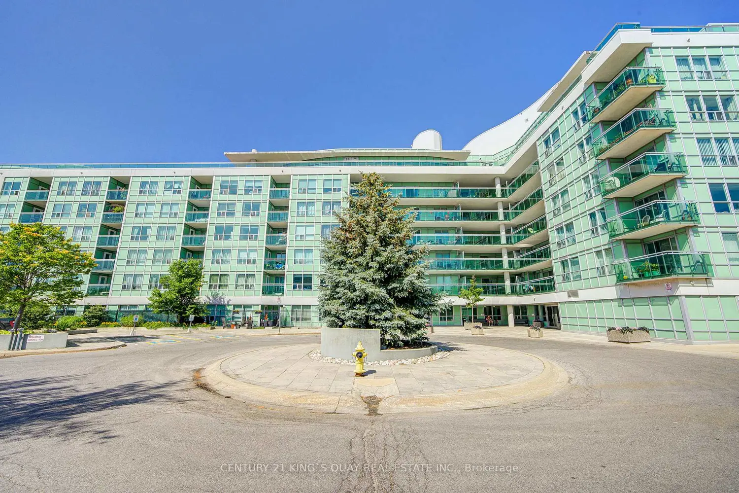 60 Fairfax Crescent 227