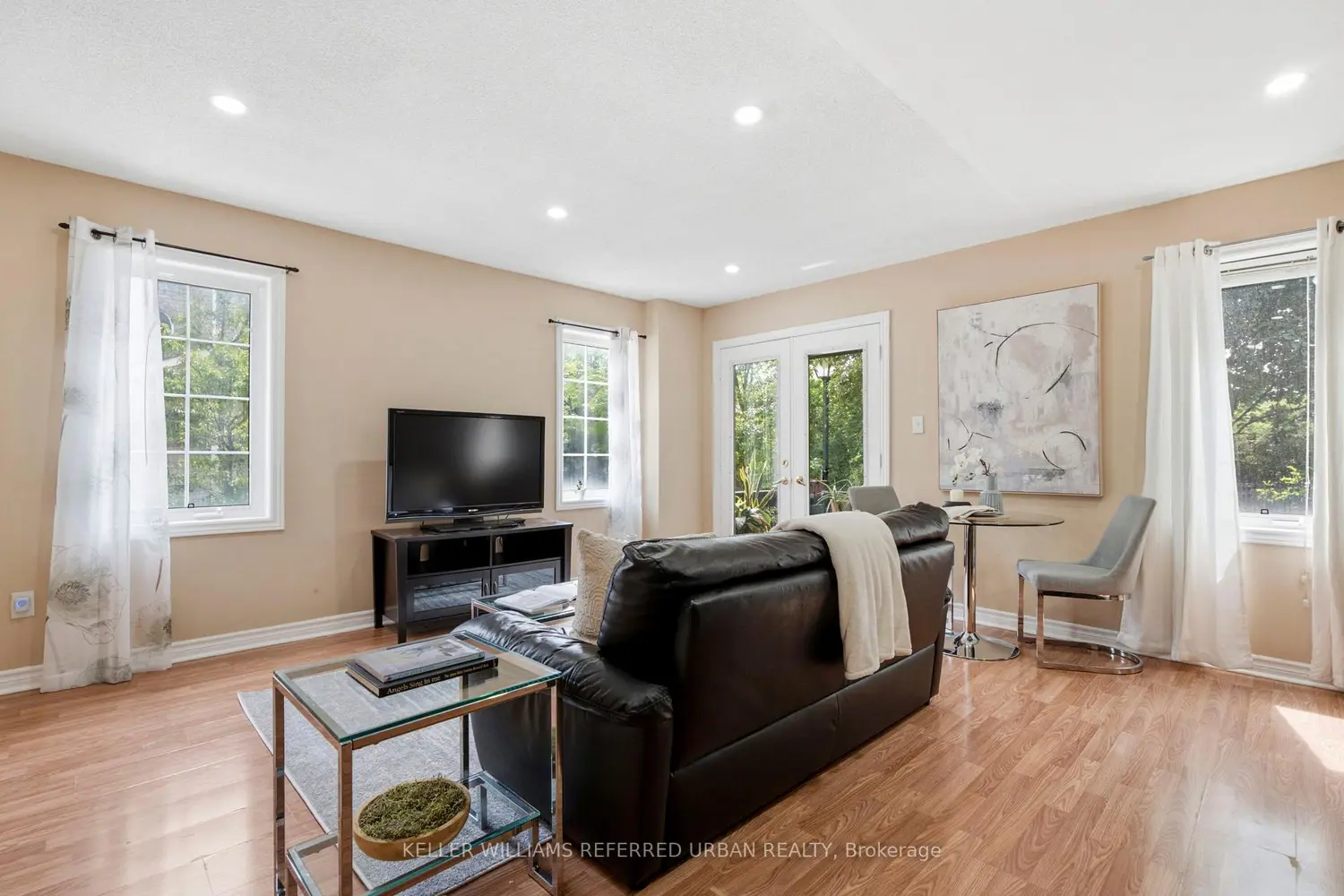 34 Lambrinos Lane photo 2