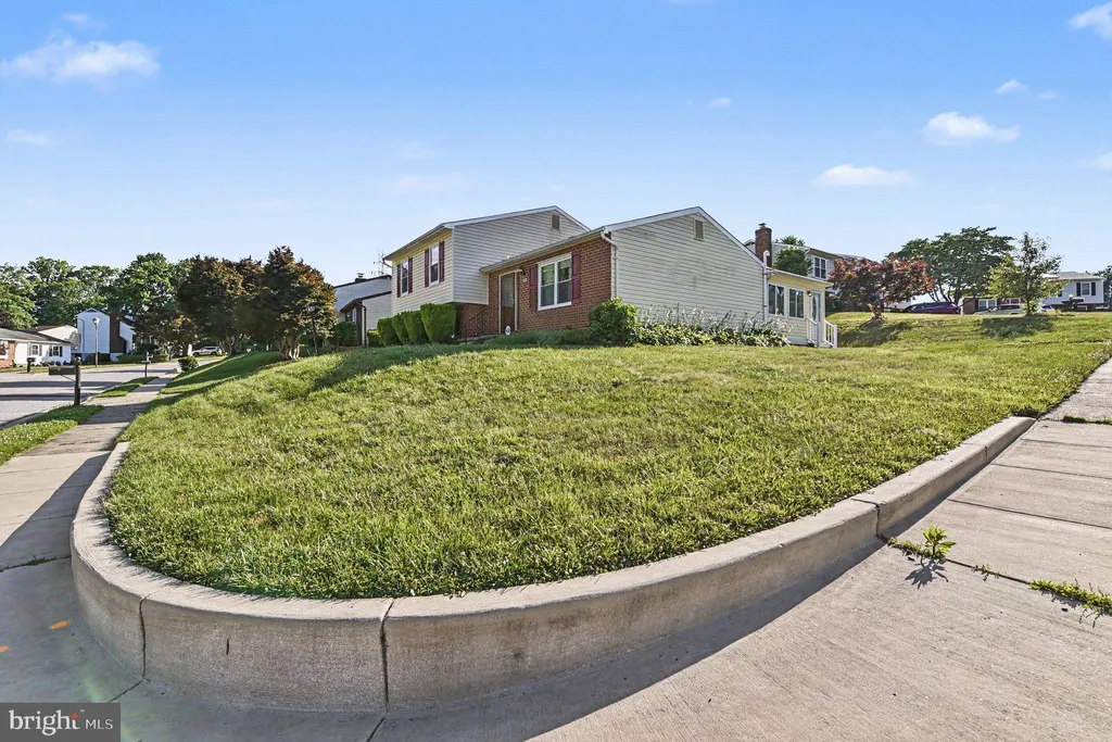 9531 Gunhill Circle, Baltimore, MD 21236 photo 4