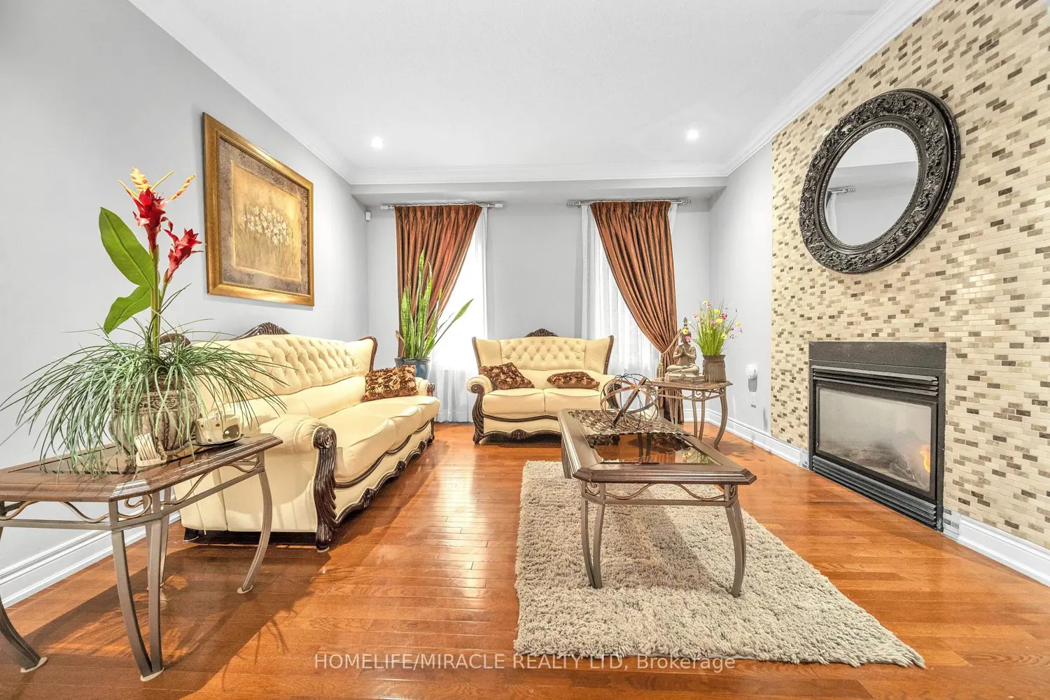 24 Haywood Drive photo 3