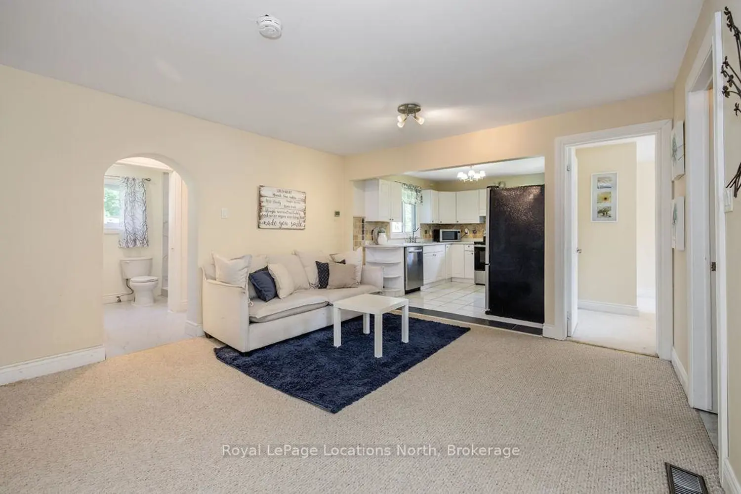 3934 Lakeview Road photo 3