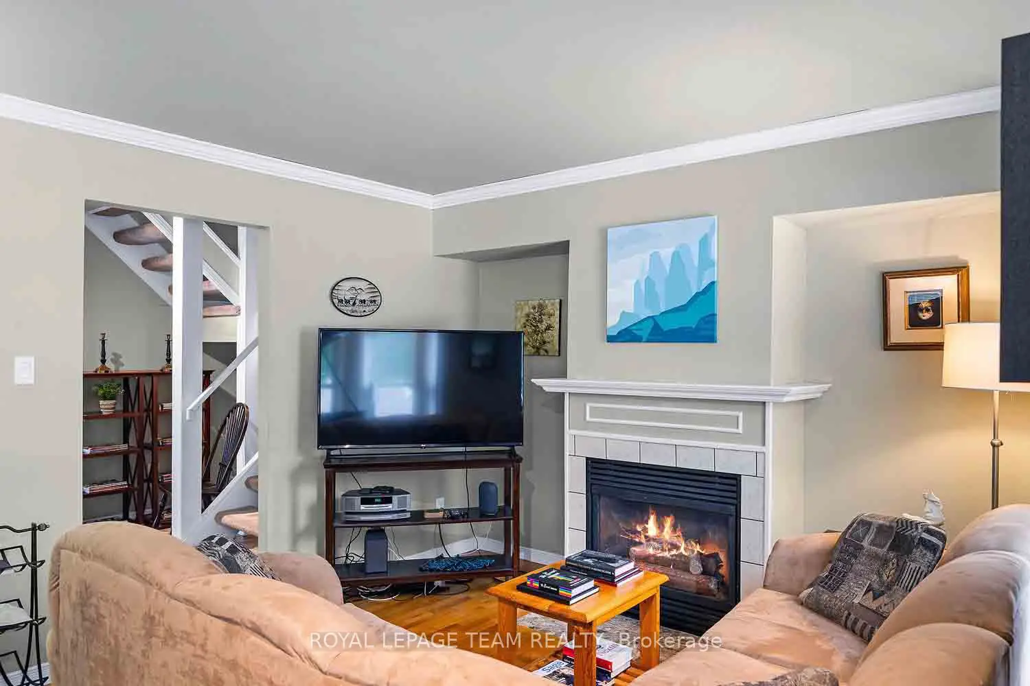 220 Wilbrod Avenue 2 photo 2
