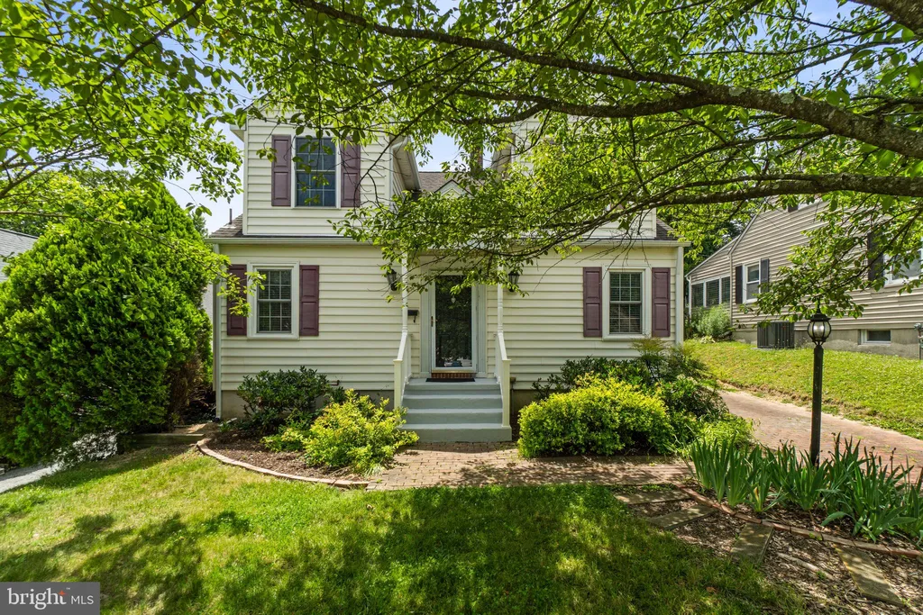 107 Oakway Road, Lutherville Timonium, MD 21093