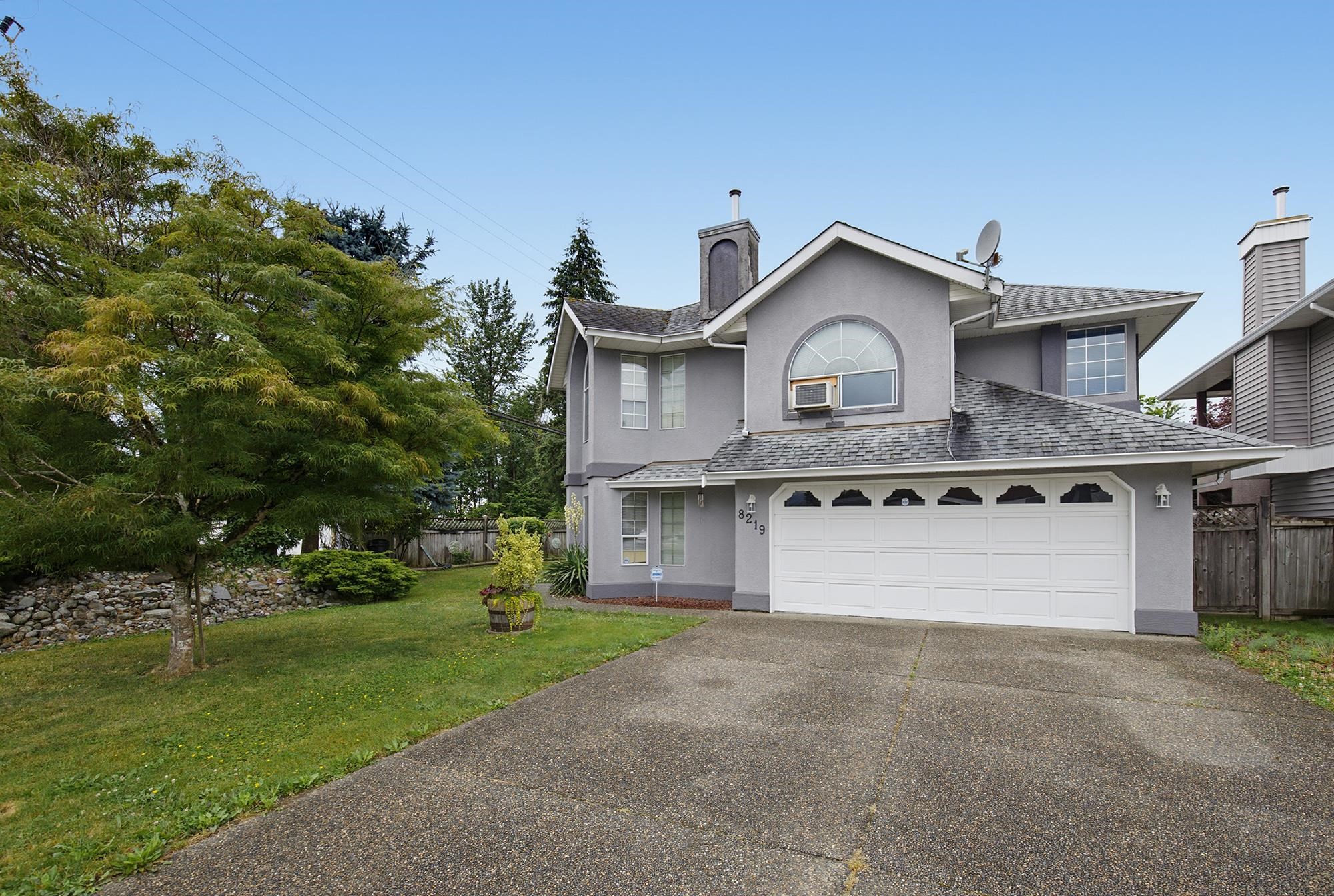 8219 Fujino Street, Mission, BC, V2V 6T6