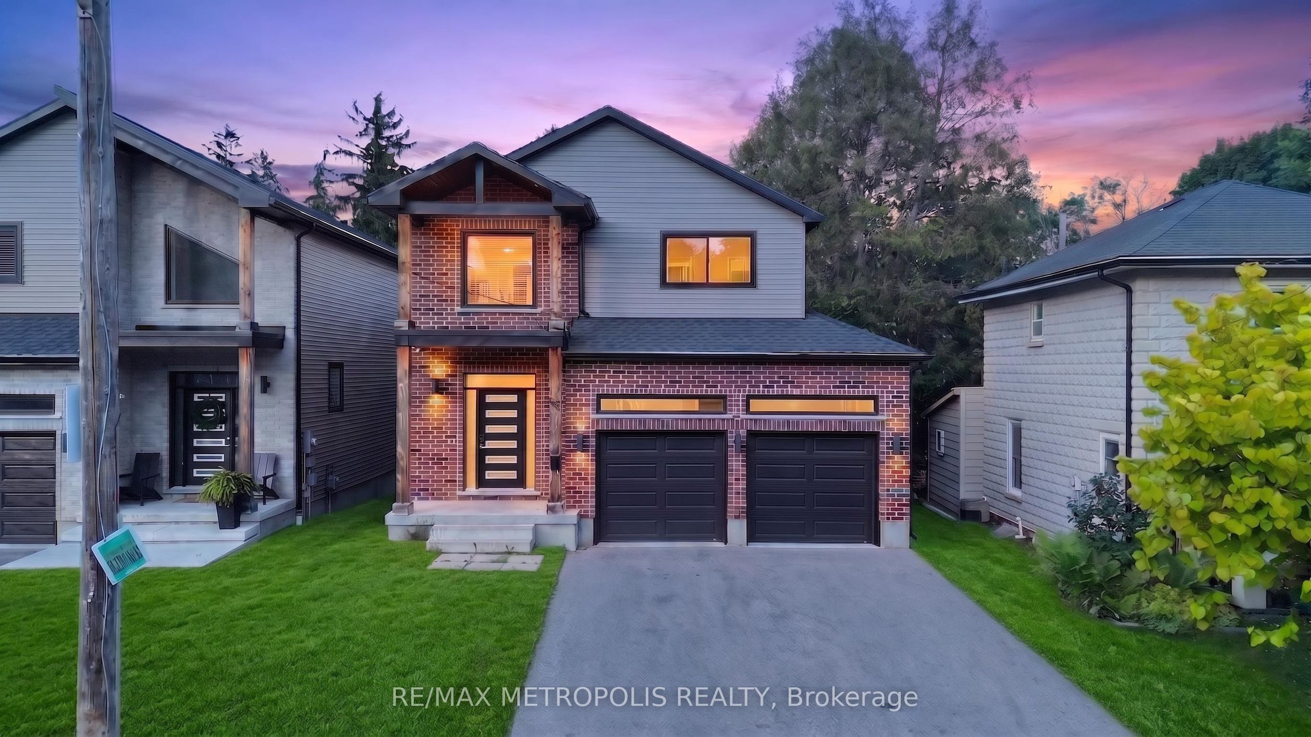 55 Russ Street, Cambridge, ON, N3H 4B1