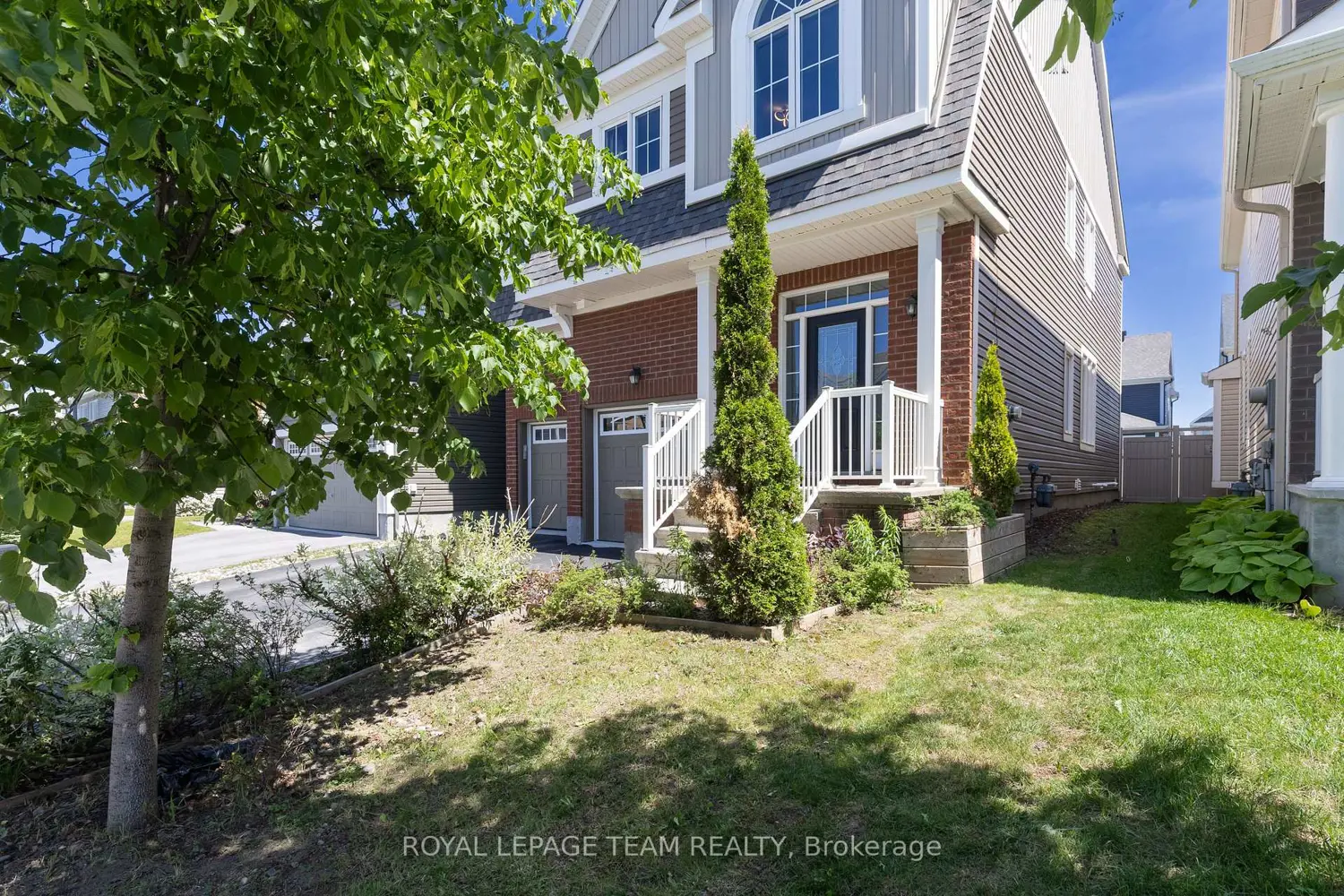 12 Oxalis Crescent photo 2