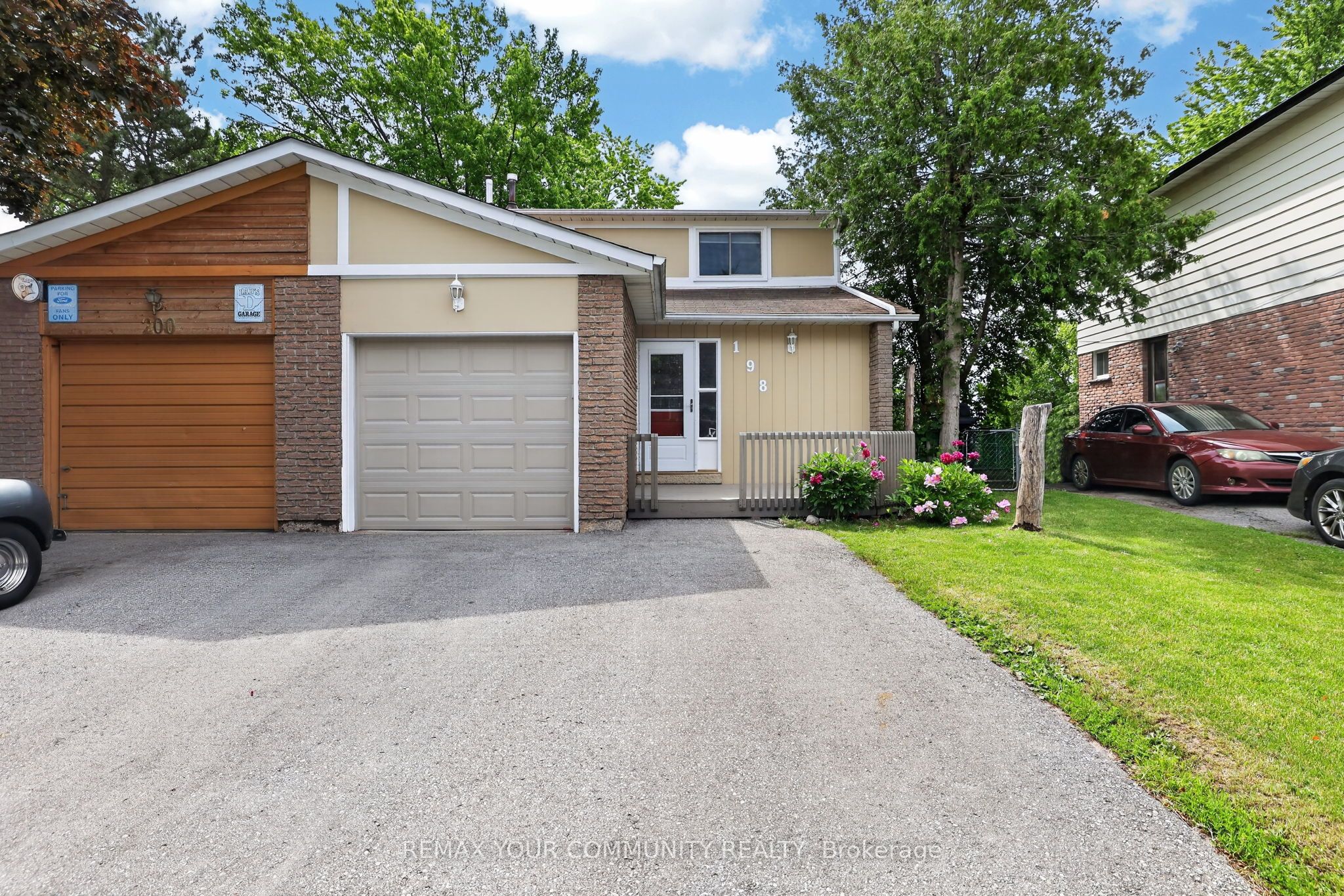 198 Britannia Avenue, Bradford West Gwillimbury, ON, L3Z 1A5
