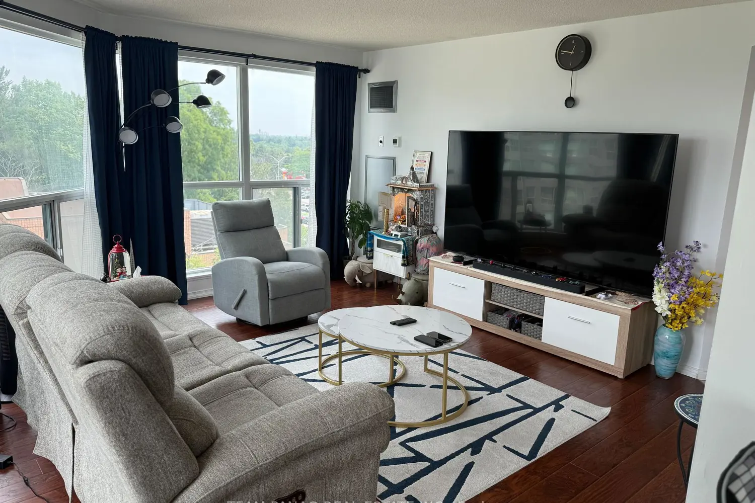 2177 Burnhamthorpe Road 609