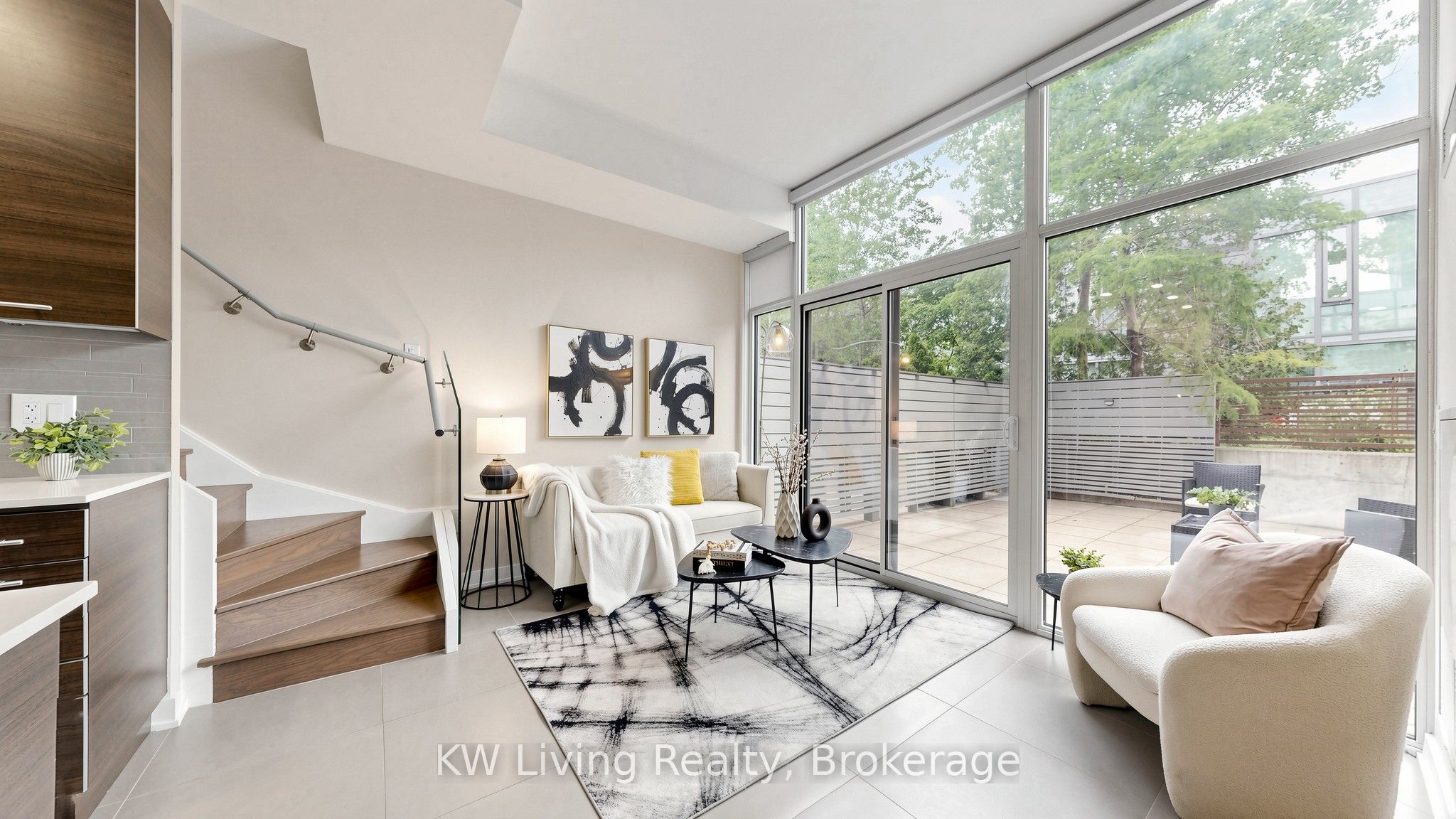 632-3 Market Street, Toronto, ON, M5E 0A3