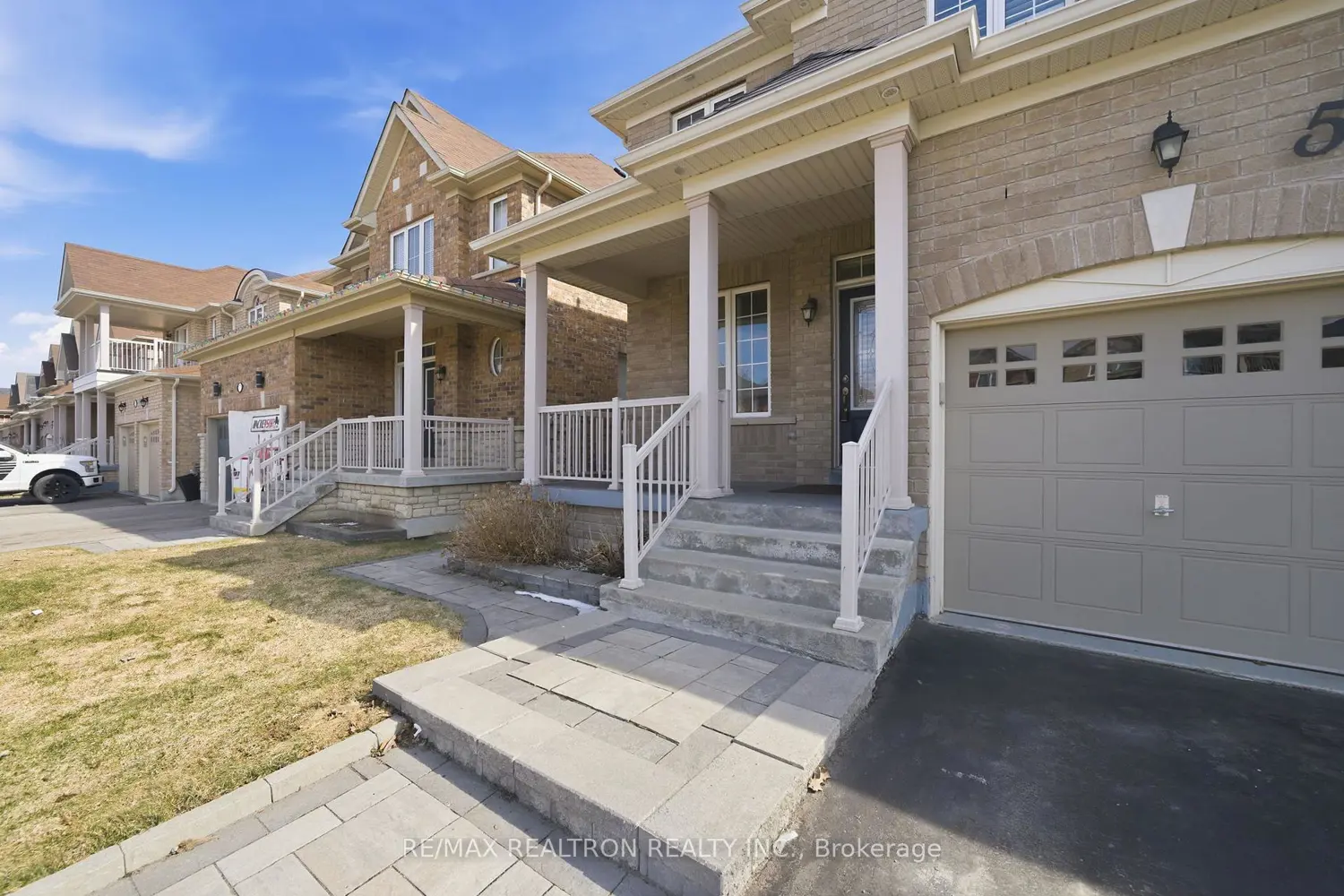 5 Watson Drive photo 4
