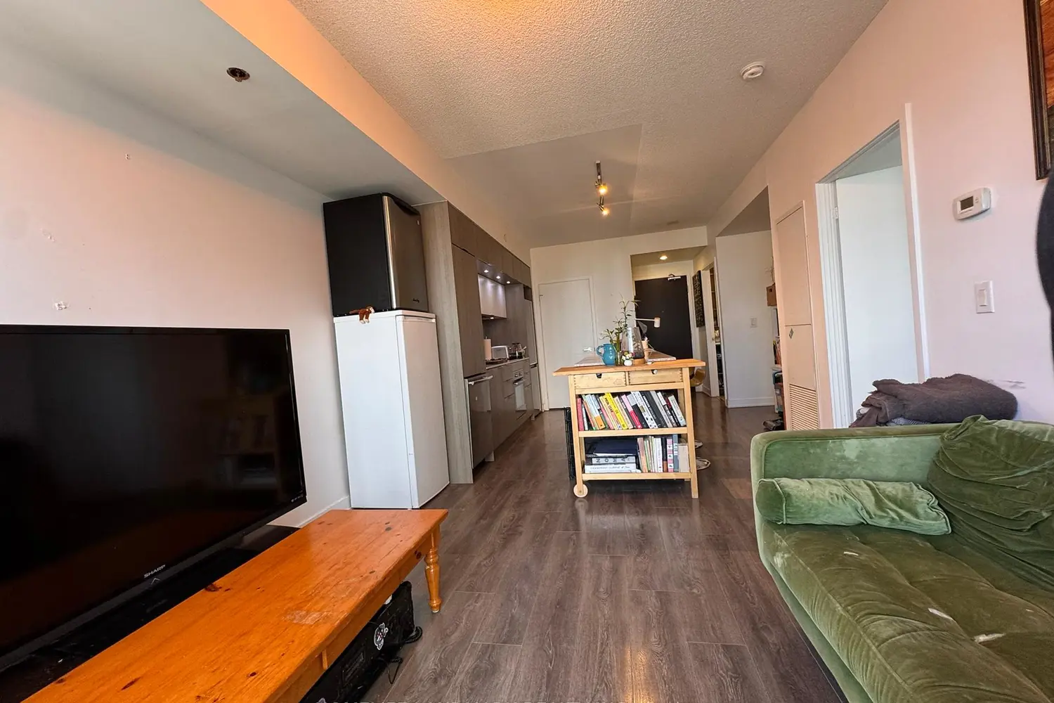 170 Sumach Street 504 photo 4