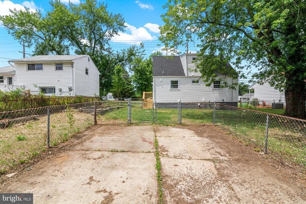 1407 Ingleside Avenue, Baltimore, MD 21207