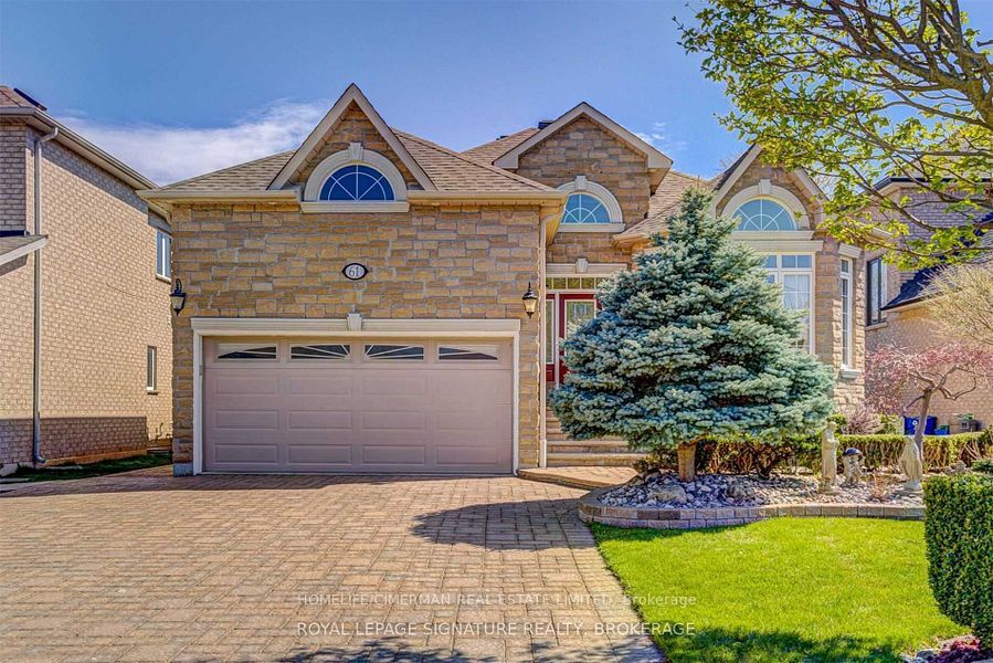 61 Pemberton Road, Richmond Hill, ON, L4C 3T5
