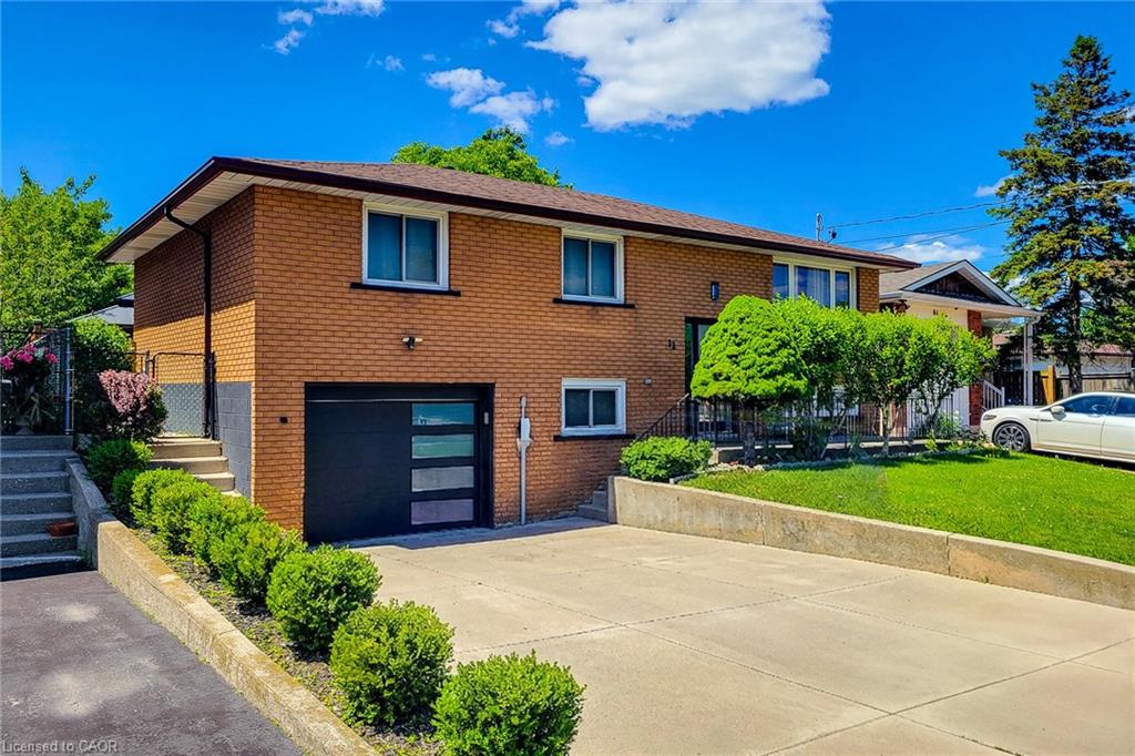 12 Maitland Avenue, Hamilton, ON, L9A 3J3