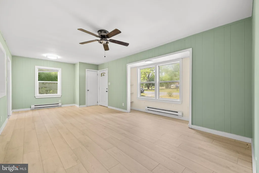 302 Pine Way, Salisbury, MD 21804 photo 3