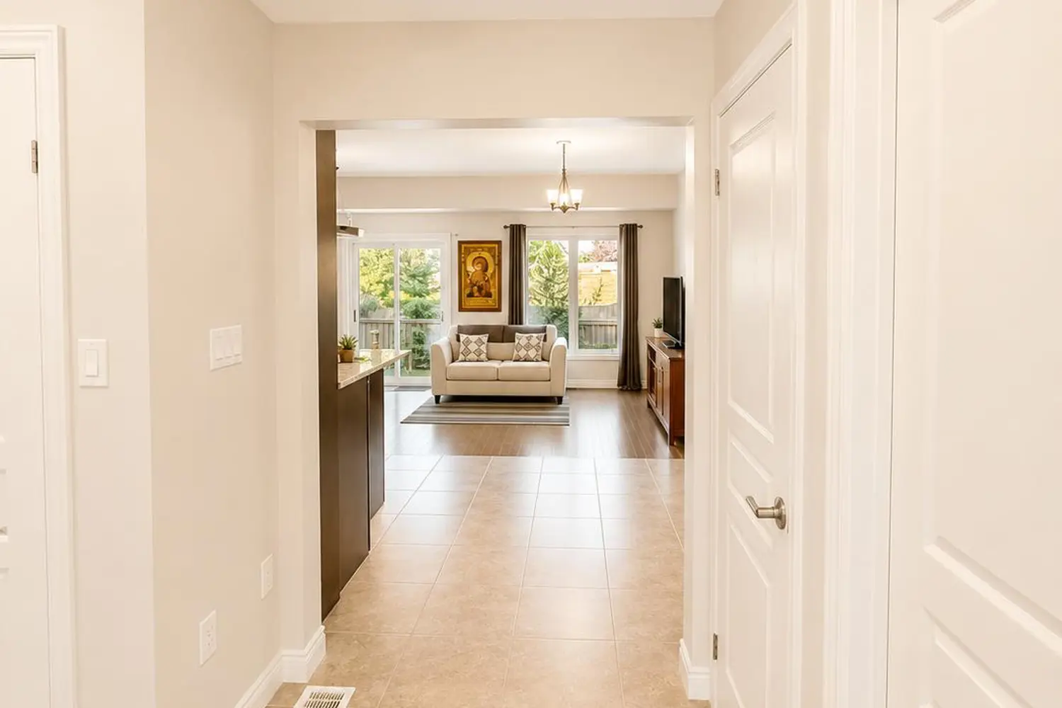 20 Lawson Street 14 photo 4
