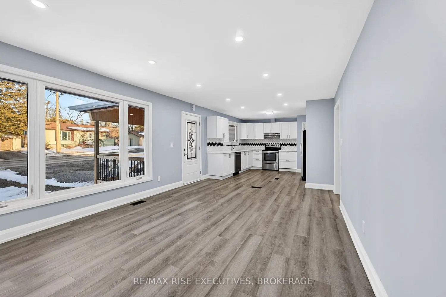 191 Brant Street photo 4