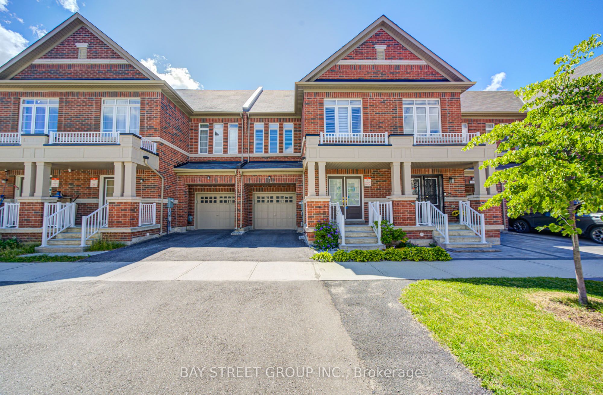 114 Ness Drive, Richmond Hill, ON, L4S 0K5