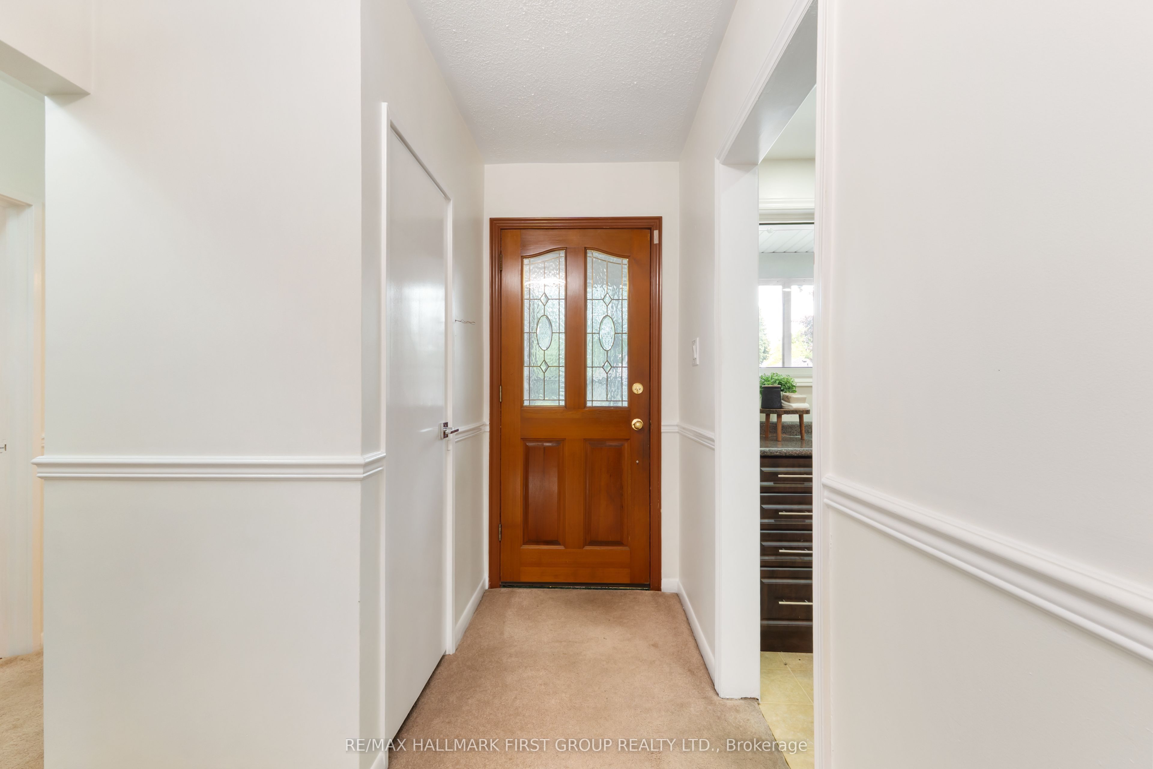 945 Donovan Crescent, Whitby, ON, L1N 3G4 photo 3
