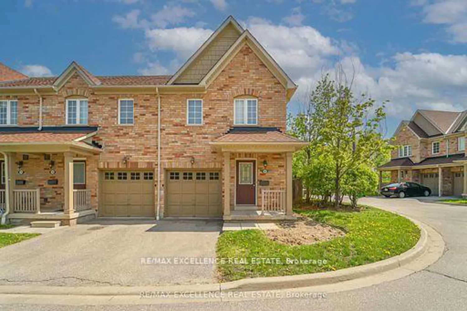 3950 Erin Centre Boulevard 66