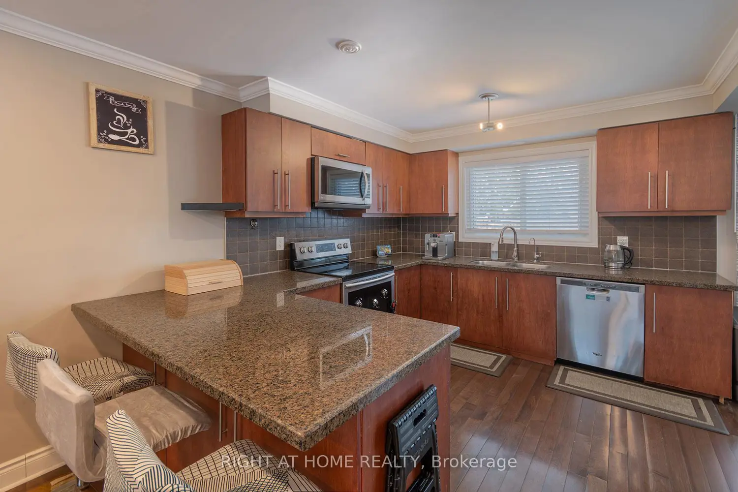 67 Willows Lane photo 5
