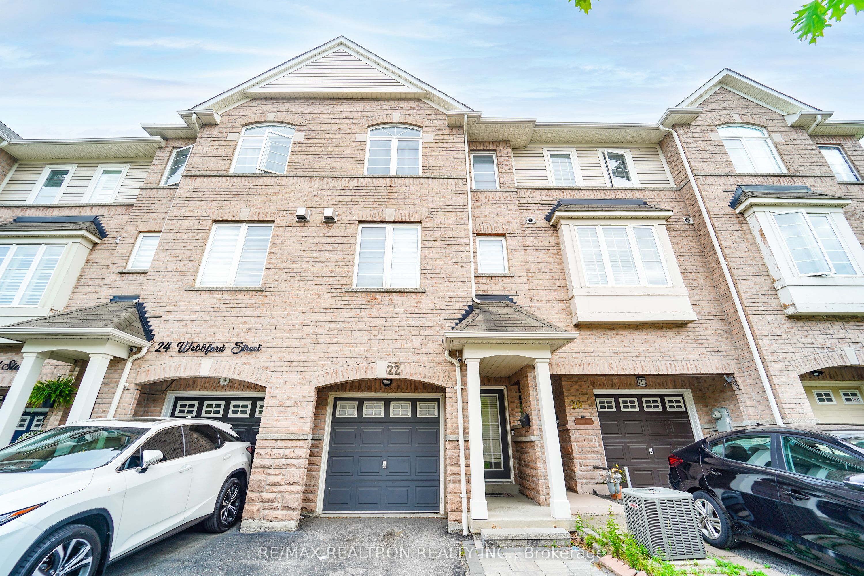 22 Webbford Street, Ajax, ON, L1S 0A7