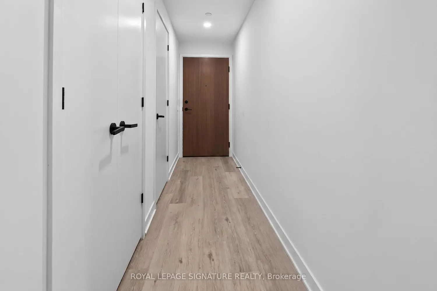 55 Charles Street 4303 photo 3