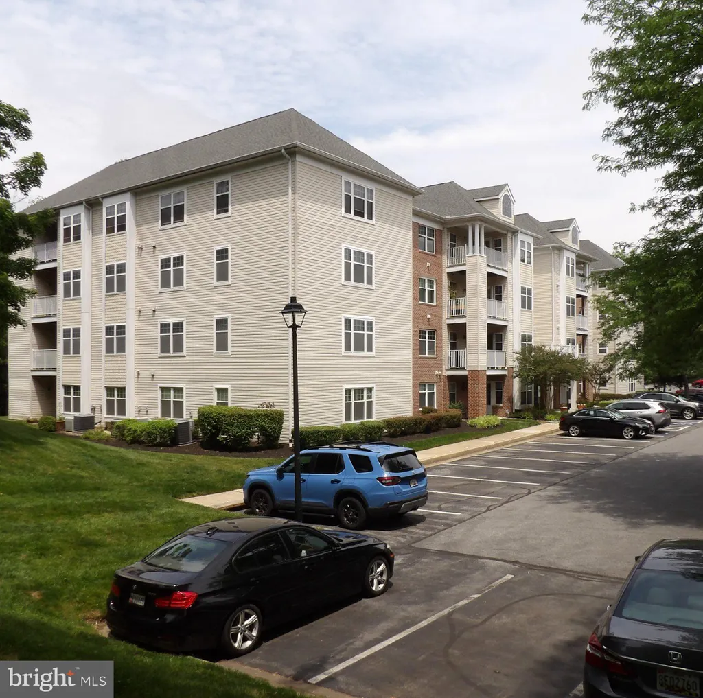 4550 Chaucer Way Unit 302, Owings Mills, MD 21117