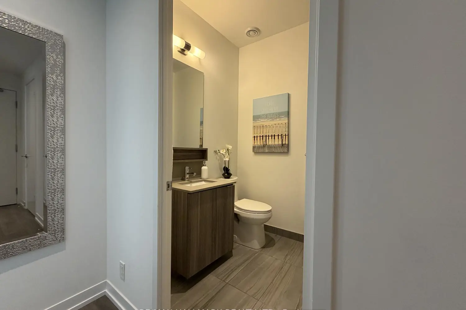 898 Portage Parkway 4308 photo 3