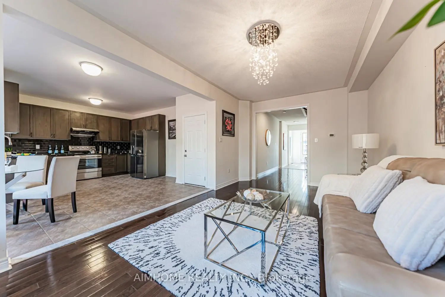 223 Emma Broadbent Court photo 4