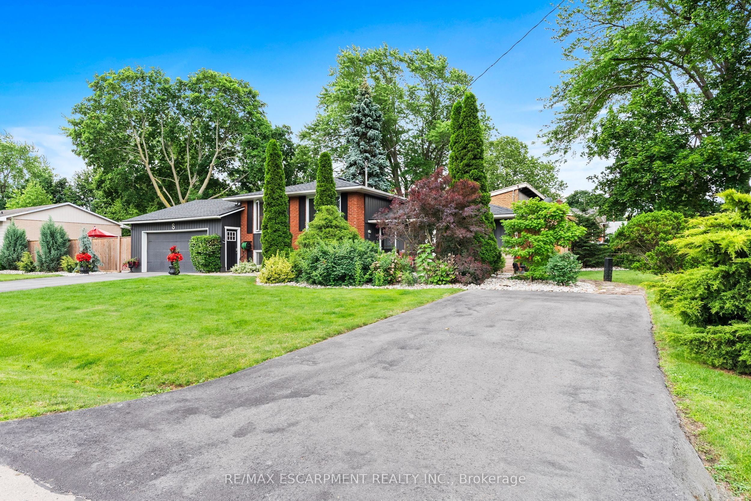 8 Bendamere Drive, Grimsby, ON, L3M 2N3 photo 4