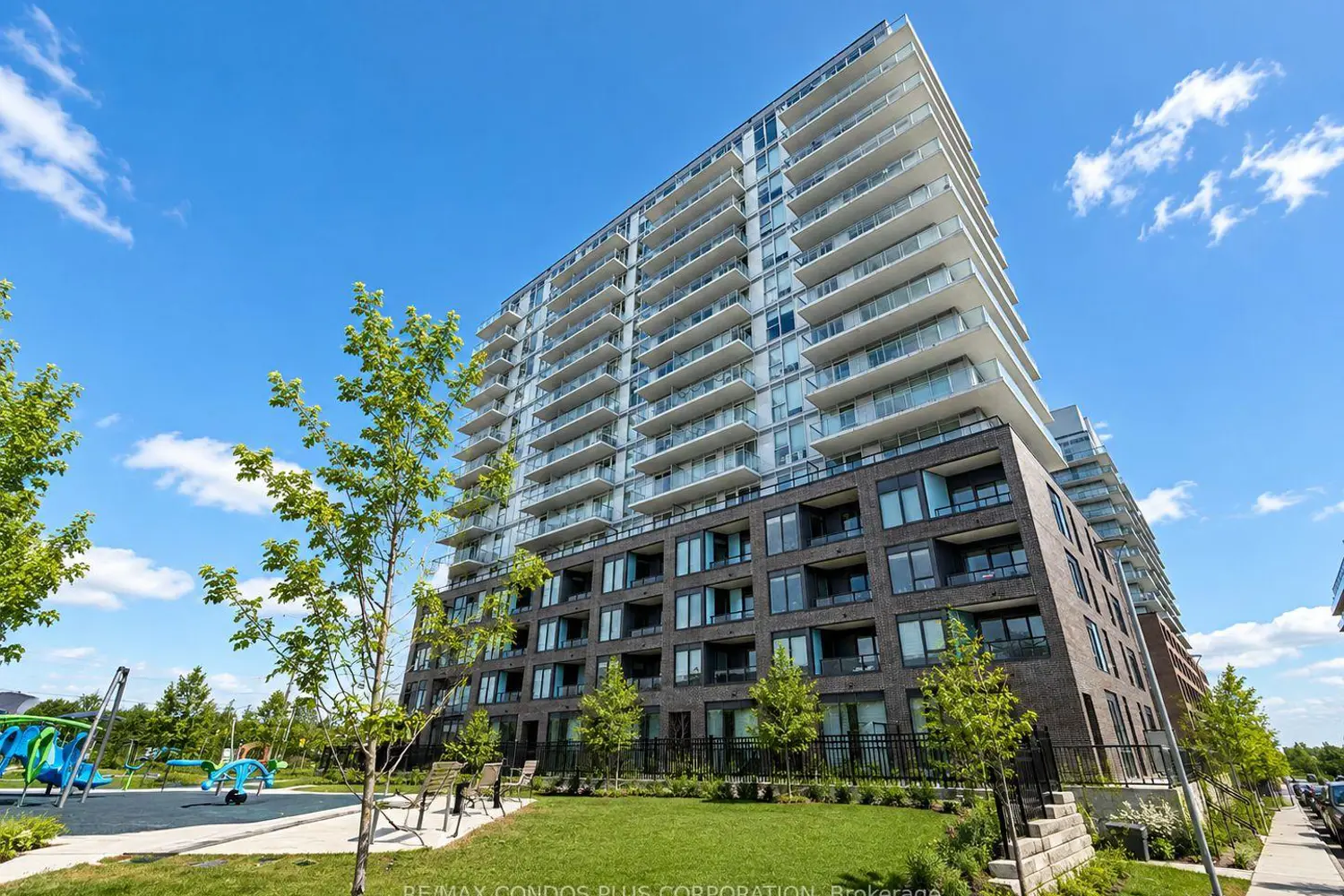 185 Deerfield Road 1302