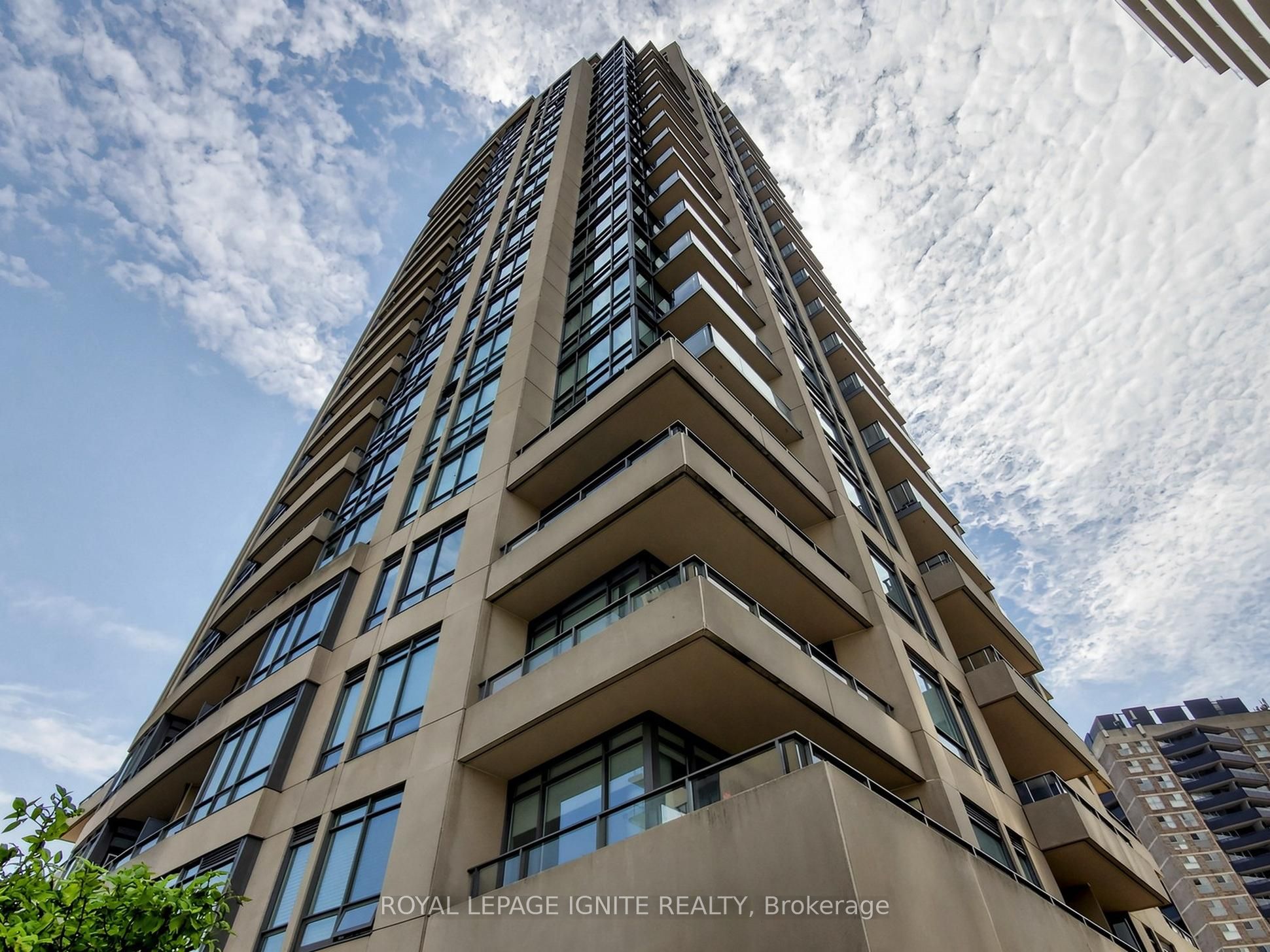 204-500 St.clair Avenue W, Toronto, ON, M6C 1A8
