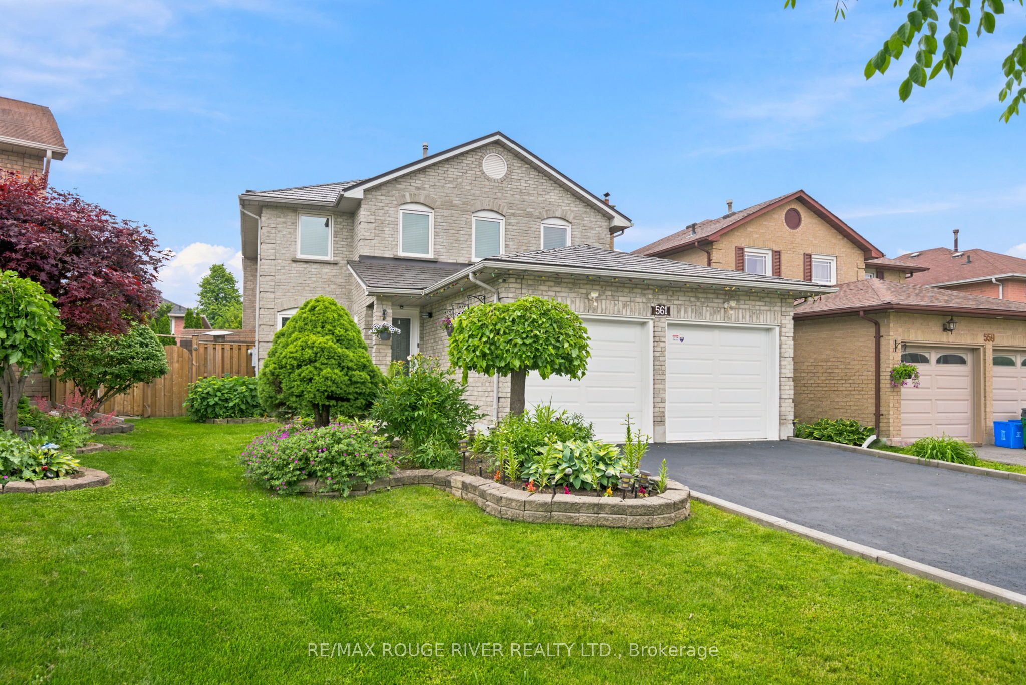 561 Cattail Court, Pickering, ON, L1V 6A2