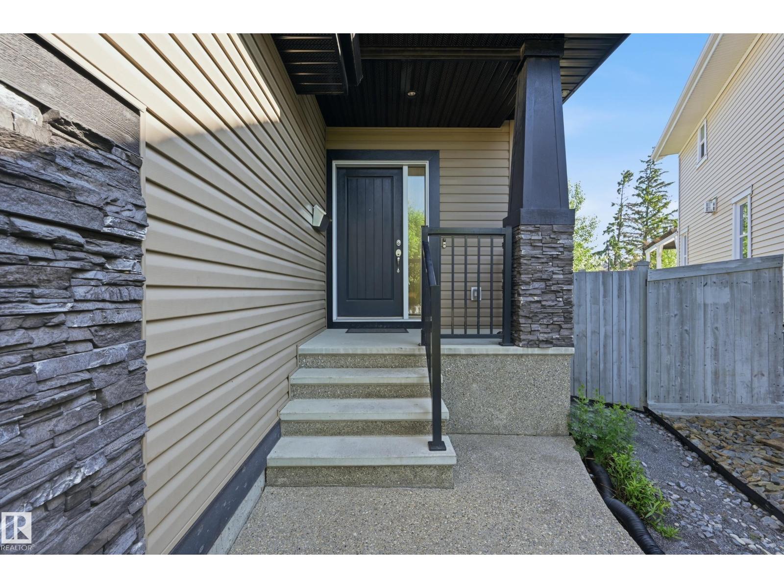 629 Ortona Way NW, Edmonton, AB, T5E6S9 photo 3