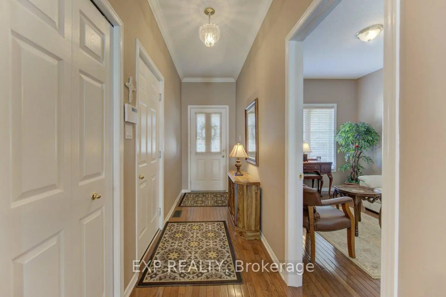 545 Laurelwood Drive 8