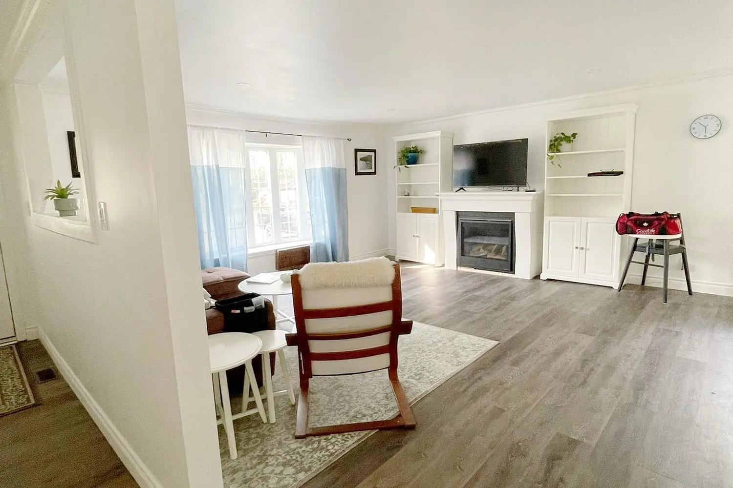 17 Leslie Anne Drive photo 5
