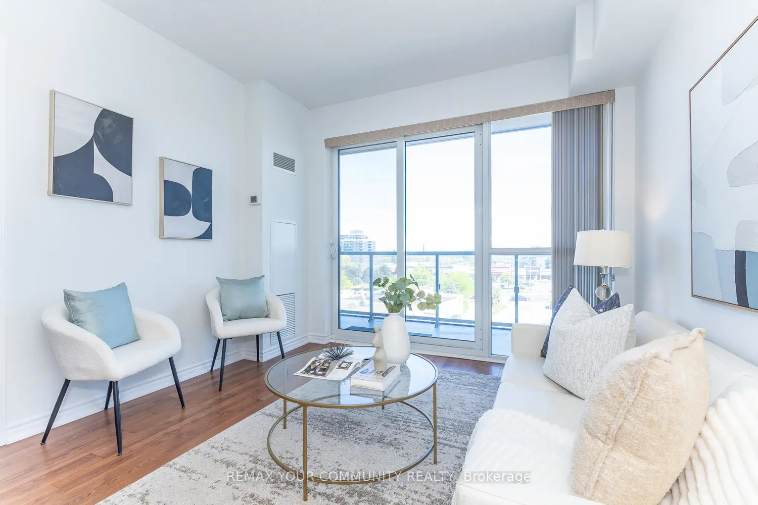 15 James Findlay Way 706