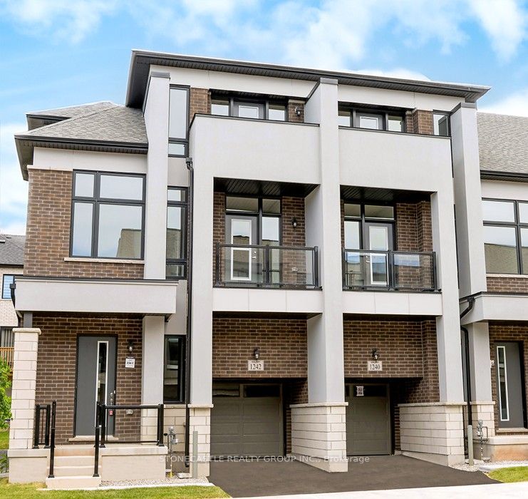 1242 Anthonia Trail, Oakville, ON, L6H 7Y6