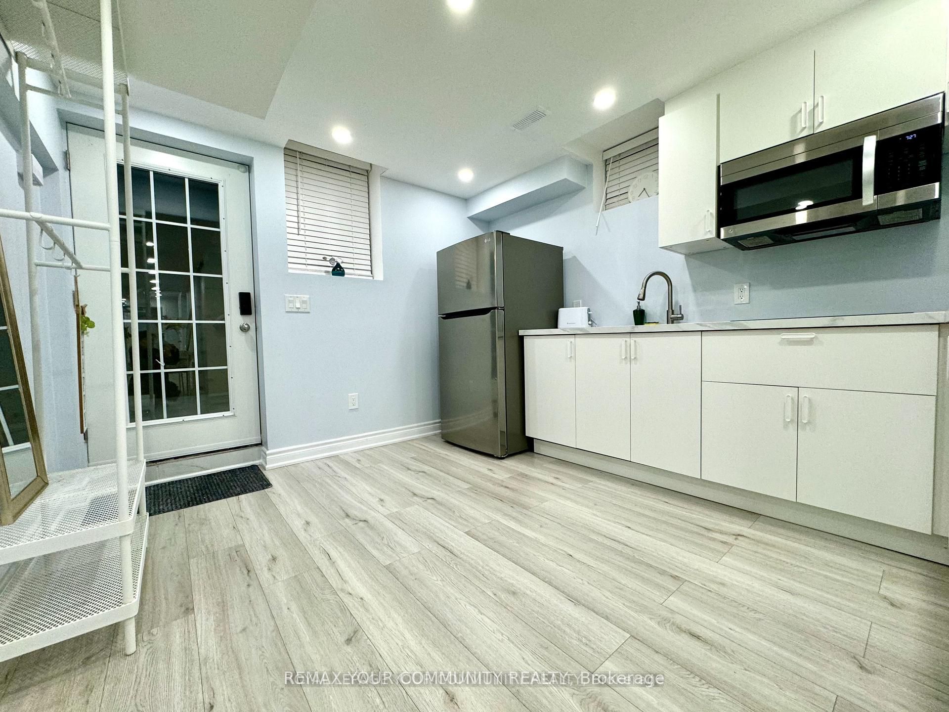 Lower-51 Cayton Crescent, Bradford West Gwillimbury, ON, L3Z 0V9