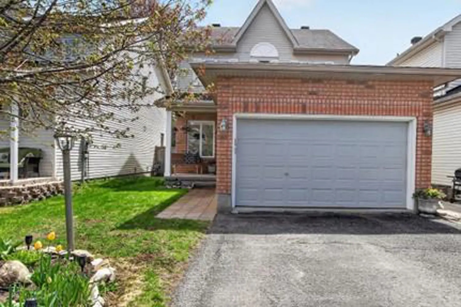 48 Avonmore Crescent