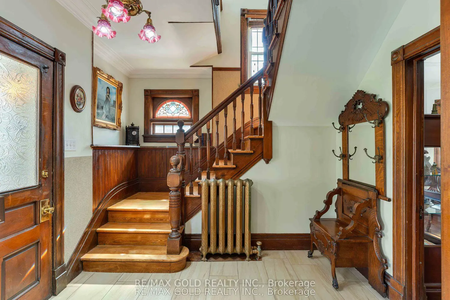 16 Maynard Avenue photo 4