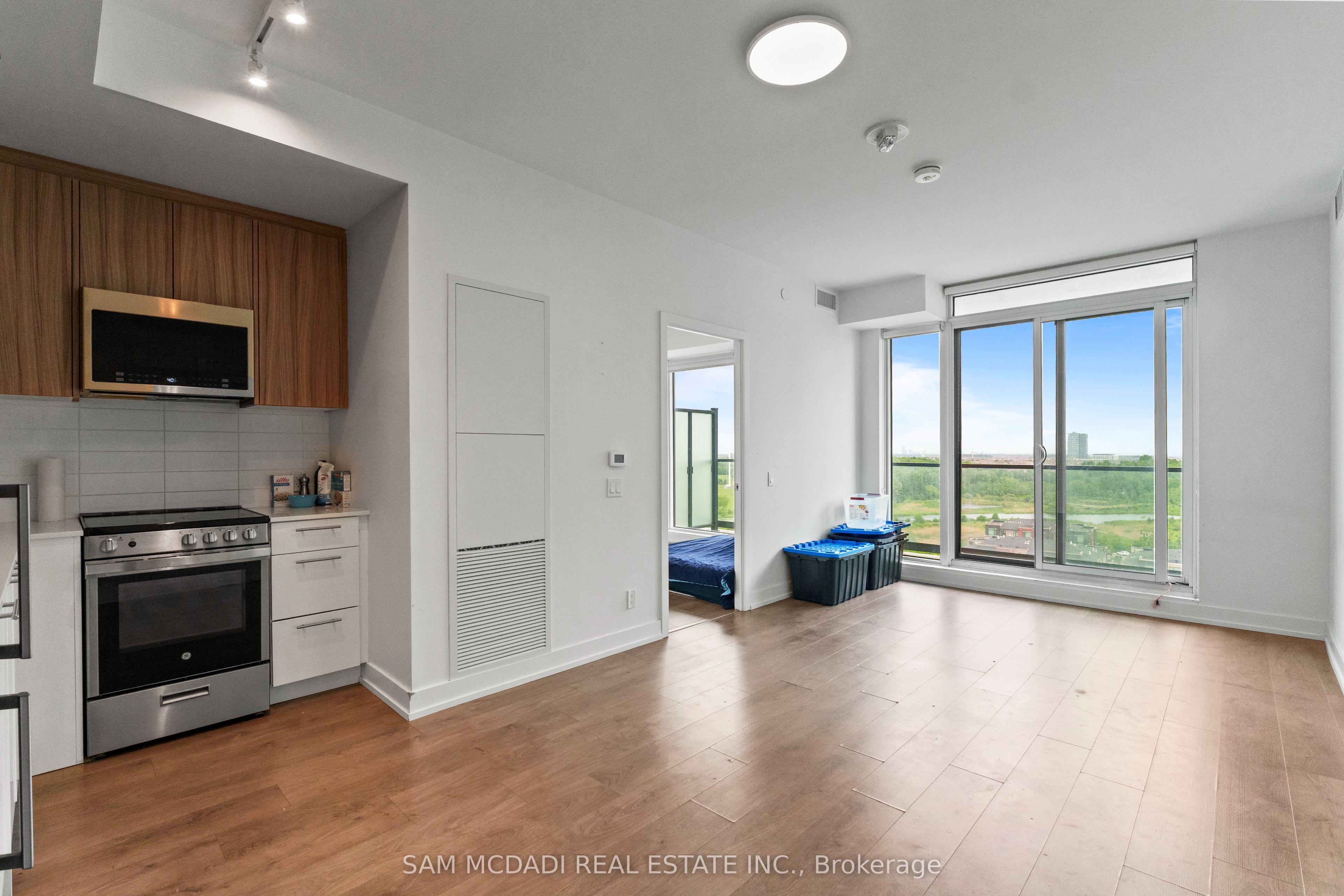 1107-225 Veterans Drive, Brampton, ON, L7A 0B6 photo 5